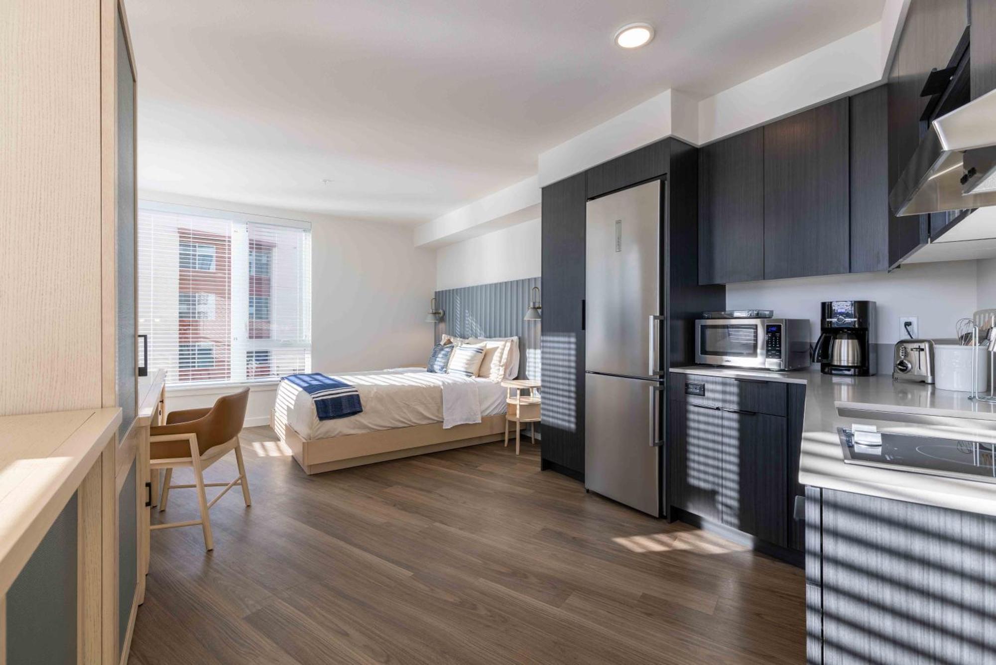 ברמרטון Marina Square Suites מראה חיצוני תמונה